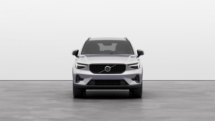 Volvo XC40 B3 AUT DARK PLUS