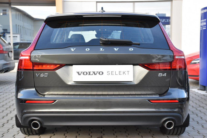 Volvo V60 B4 MOMENTUM ADVANCED REZERVACE 2.0 Momentum