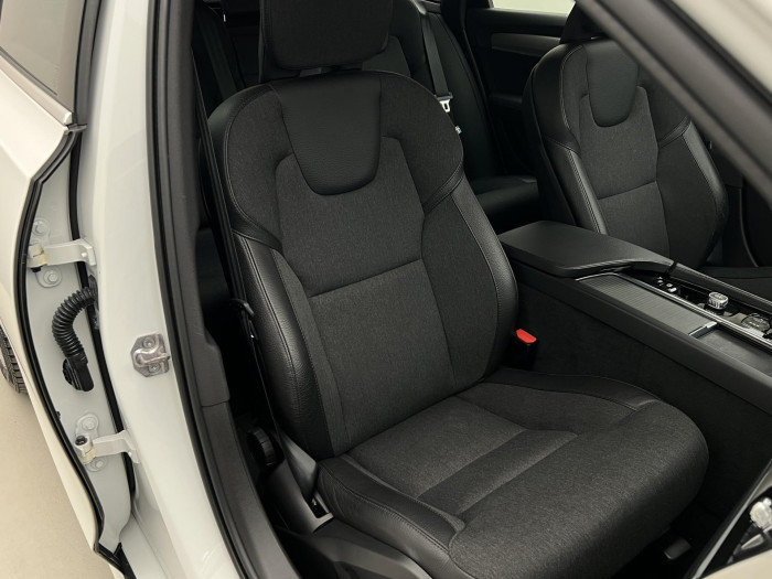 Volvo V90 B4 MOMENTUM AUT 2.0 Momentum