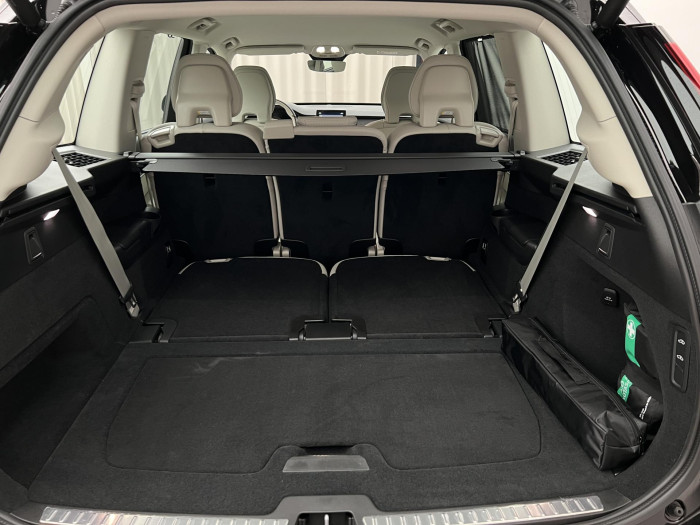 Volvo XC90 B5 AWD DARK PLUS AUT