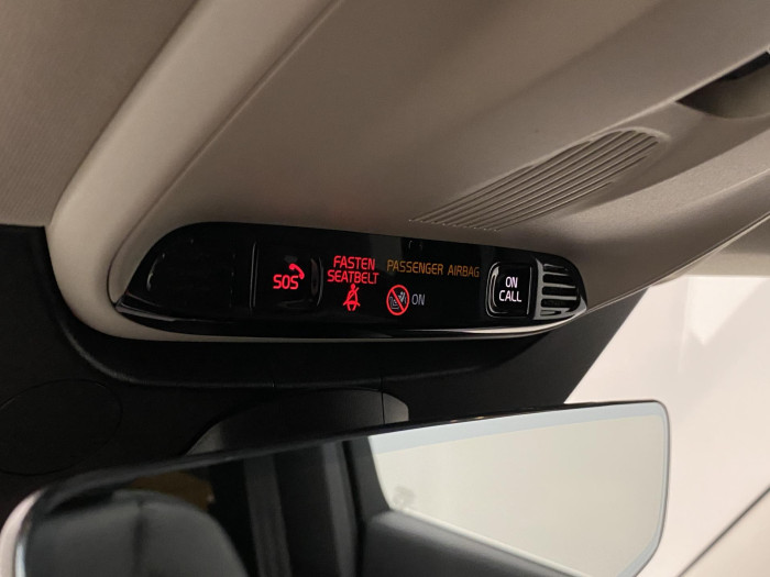 Volvo XC90 B5 AWD INSCRIPTION REZERVACE