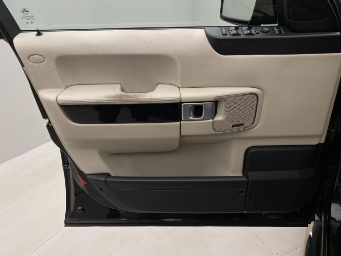 Land Rover Range Rover 3.6 TDV8 VOGUE AWD AUT