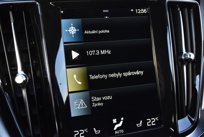 Volvo V60 B4 MOMENTUM ADVANCED REZERVACE 2.0 Momentum