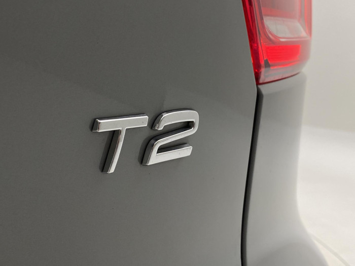 Volvo XC40 T2 CORE AUT CZ