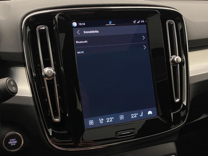 Volvo XC40 B3 AUT DARK PLUS