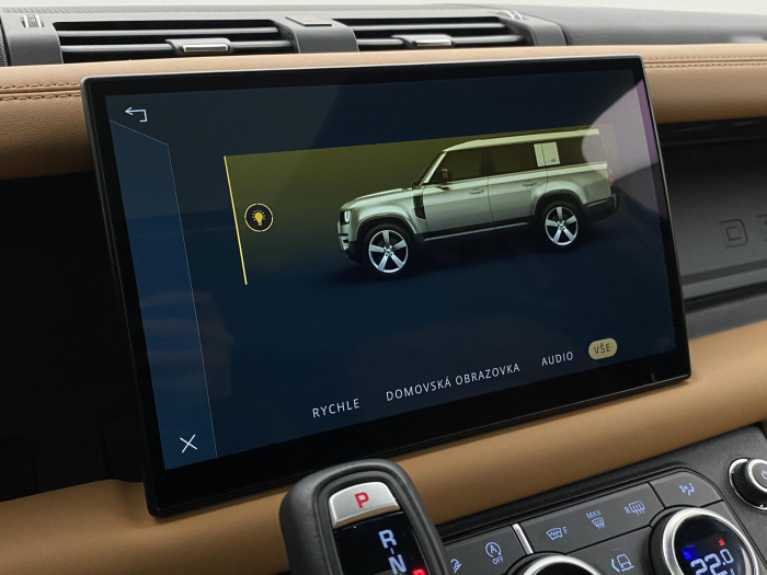 Land Rover Defender 130 D300 HSE AWD AUT CZ 3.0 d