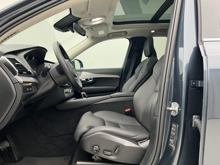 Volvo XC90 T8 AWD RECHARGE ULT. BRIGHT 7M