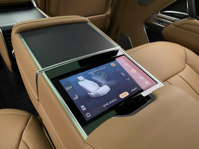 Land Rover Range Rover D350 AUTOBIOGRAPHY LWB 3.0 d