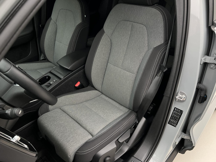 Volvo XC40 B3 CORE AUT CZ