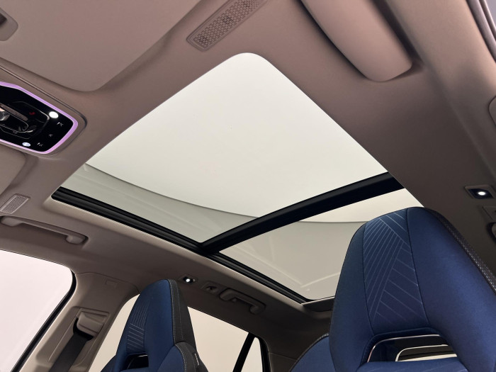 Lynk & Co 01 PHEV DCT 1.maj.