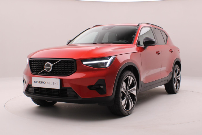 Volvo XC40 B4 DARK PLUS AUT CZ