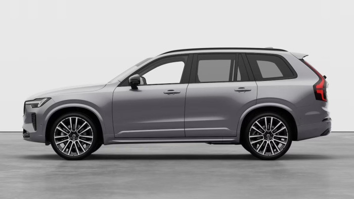 Volvo XC90 B5 AWD AUT DARK ULTRA 7 míst