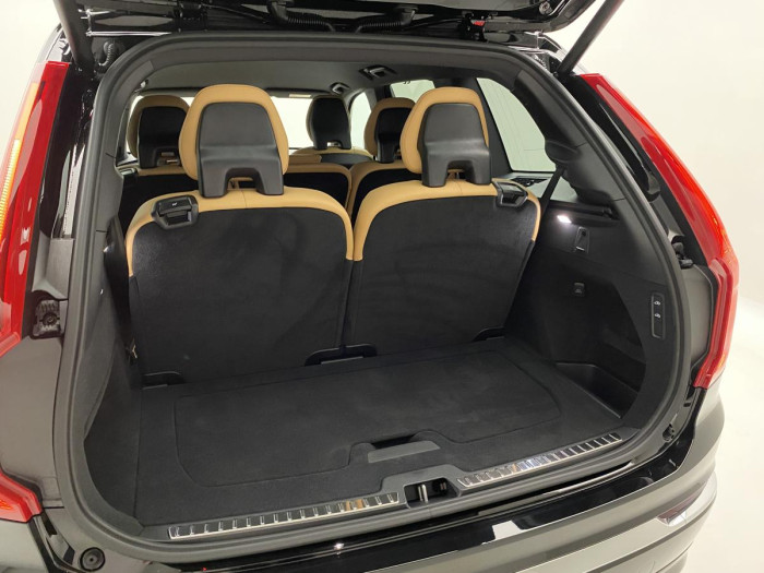 Volvo XC90 B5 AWD AUT BRIGHT PLUS 7míst 2.0 Plus