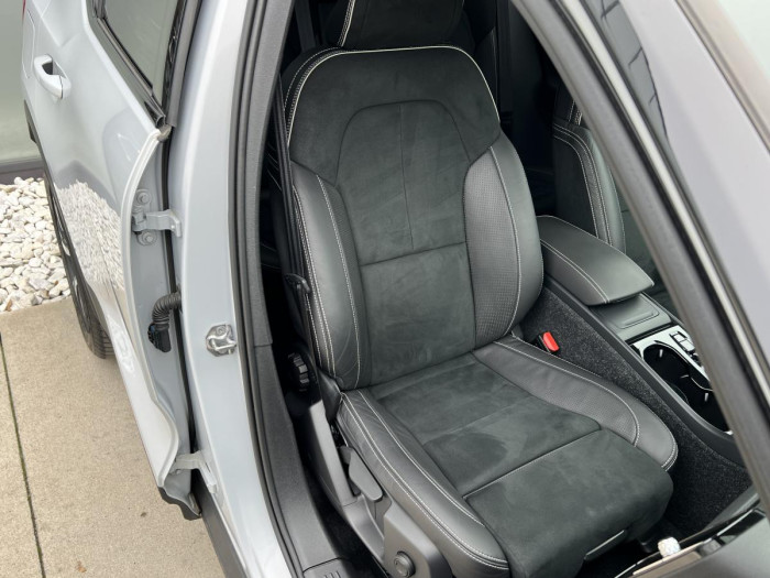 Volvo XC40 D4 AWD R-DESIGN Aut 1.maj. 2.0 d