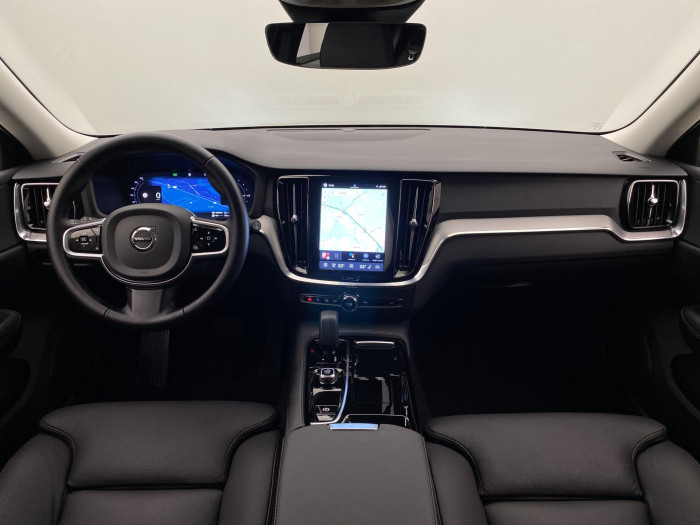 Volvo V60 T6 AWD PLUG-IN DARK PLUS CZ