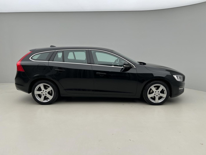 Volvo V60 D2 MOMENTUM CZ 2.0 d Momentum