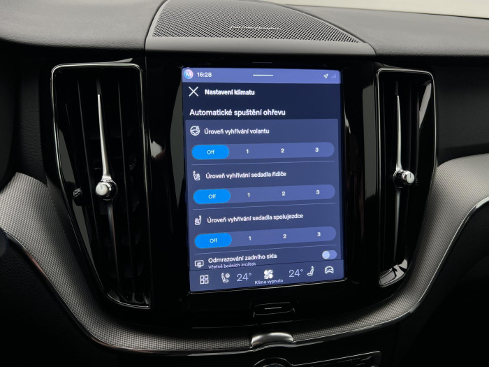 Volvo XC60 B5 AWD PLUS DARK AUT 1.maj.