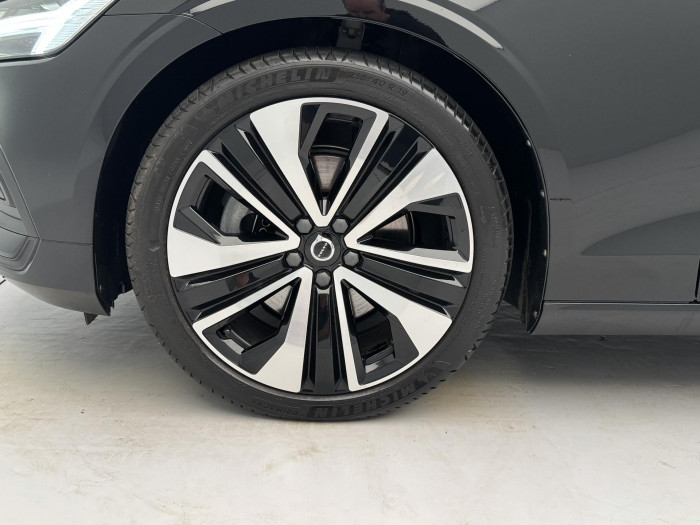 Volvo V60 T4 MOMENTUM AUT CZ 1.maj 2.0 Momentum