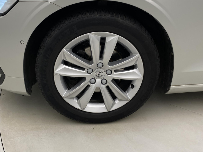 Volvo V60 D3 MOMENTUM PRO REZERVACE 2.0 d Momentum