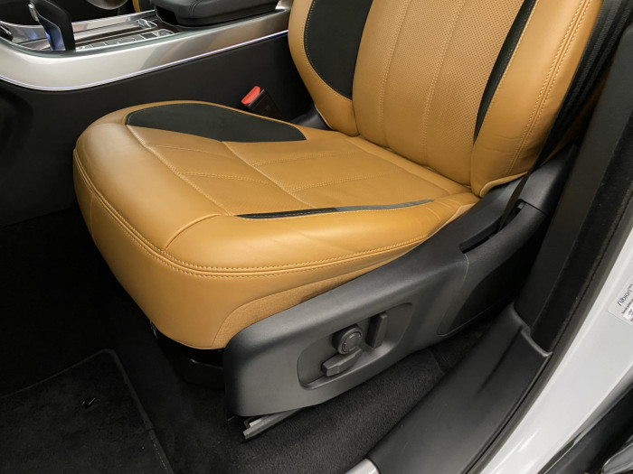 Land Rover Range Rover Sport 3.0 SDV6 HSE AWD REZERVACE