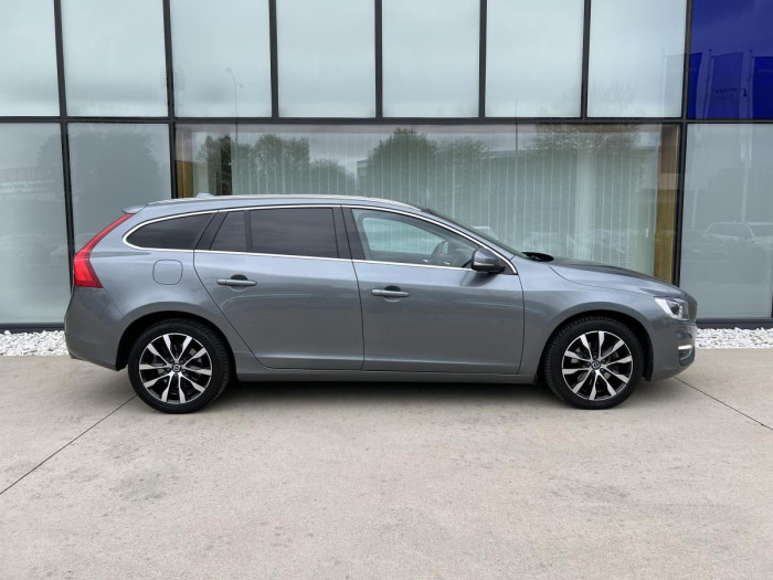 Volvo V60 D4 SUMMUM 1.maj. 2.0 d Summum