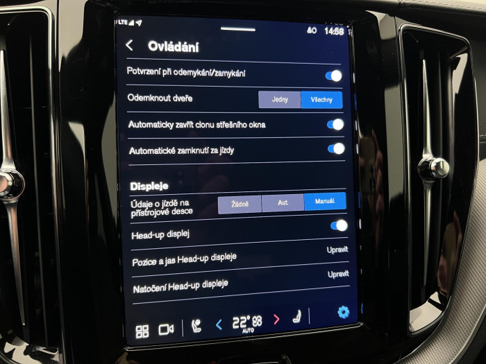 Volvo XC60 T6 AWD RECHARGE ULTRA DARK AUT