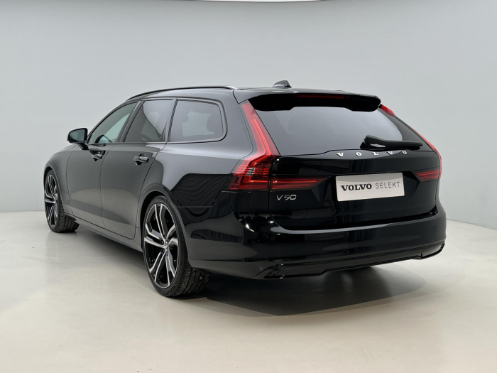 Volvo V90 B4 R-DESIGN AUT 1.maj.