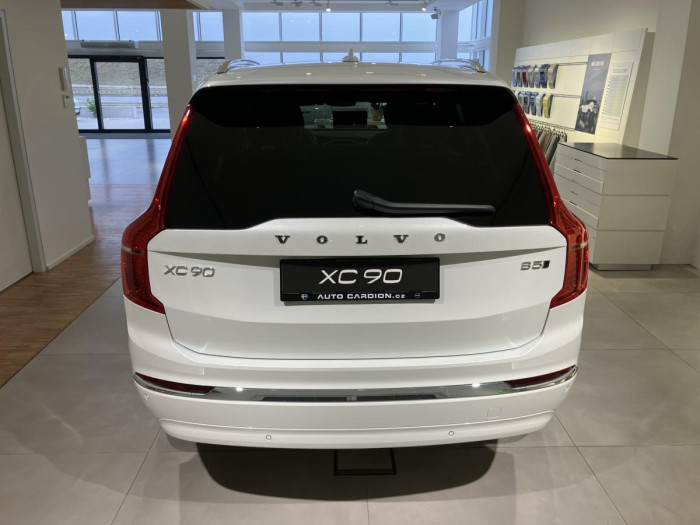 Volvo XC90 B5 AWD AUT  ULTIMATE 7-míst