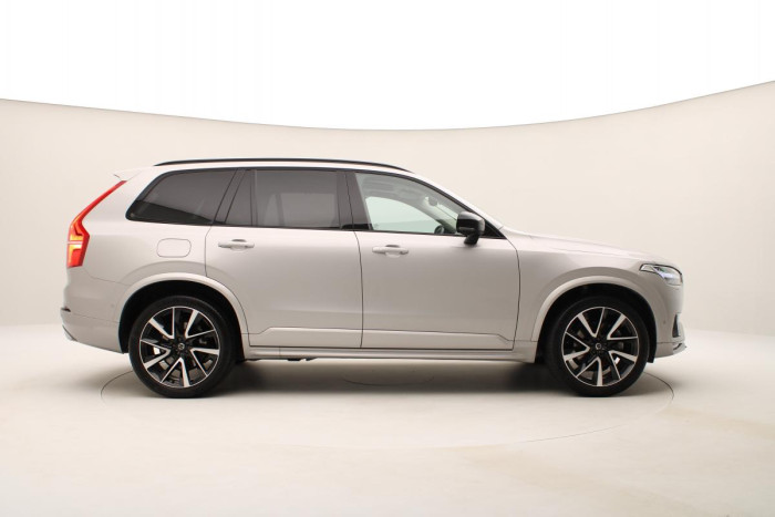 Volvo XC90 B6 AWD ULTIMATE REZERVACE