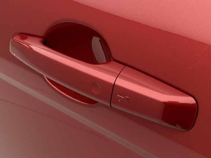 Land Rover Range Rover Evoque 2.0 TD4 DYNAMIC REZERVACE 2.0 TD Dynamic