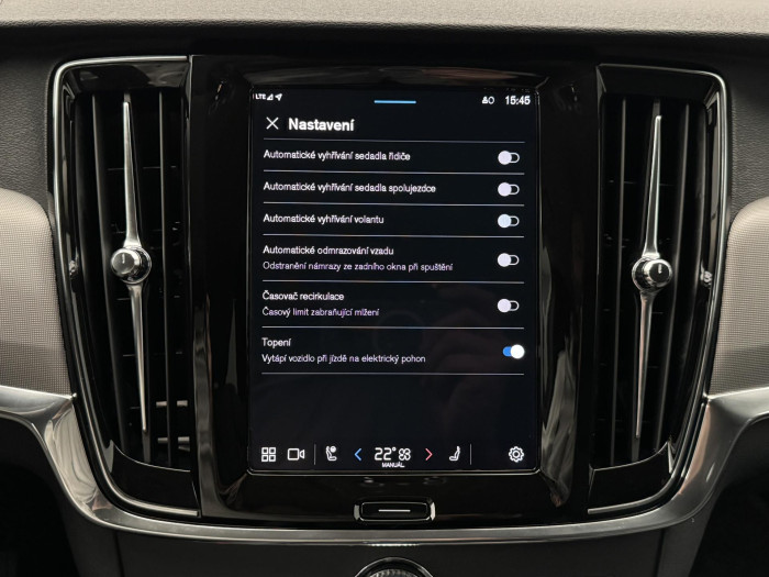 Volvo V90 T6 AWD RECHARGE DARK 1.maj