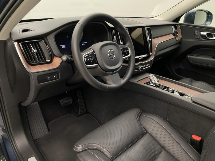 Volvo XC60 T6 AWD INSCRIPTION RECHARGE CZ