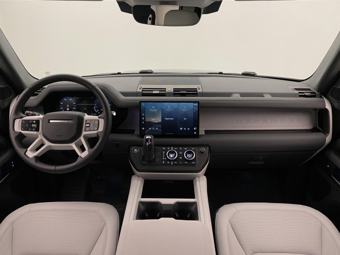 Land Rover Defender 110 D250 X-DYNAMIC SE AWD AUT 3.0 d Dynamic SE