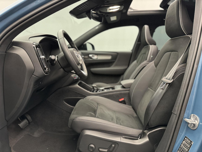 Volvo XC40 B3 ULTIMATE AUT