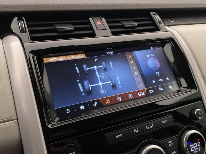 Land Rover Discovery SD6 HSE AWD AUT REZERVACE