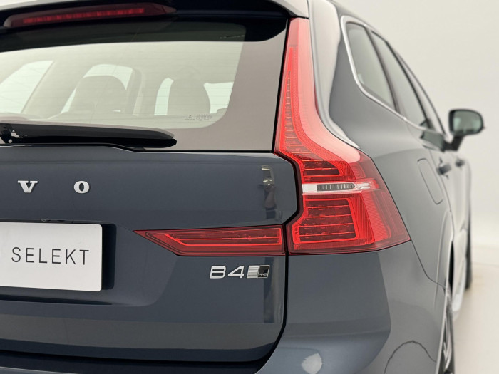 Volvo XC60 B4 AWD INSCRIPTION AUT 1.maj