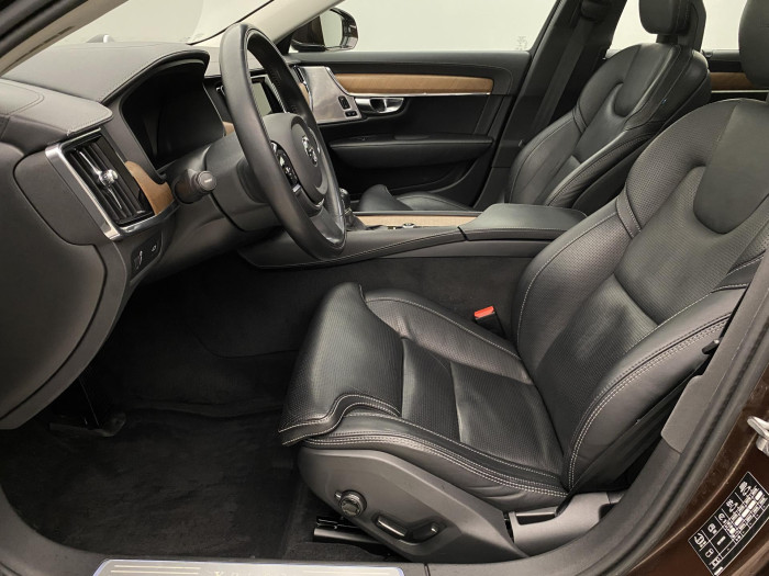 Volvo S90 D5 AWD INSCRIPTION REZERVACE 2.0 d