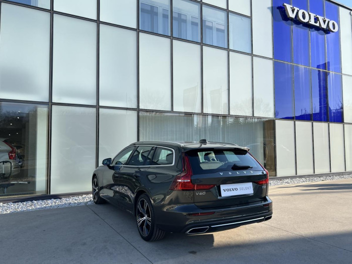 Volvo V60 T5 INSCRIPTION Aut REZERVACE