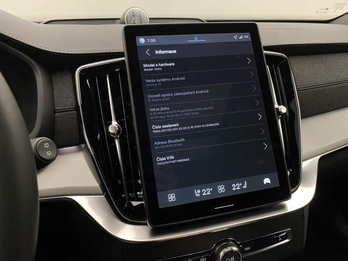 Volvo XC90 T8 AWD RECHARGE BLACK EDITION 2.0 Edition