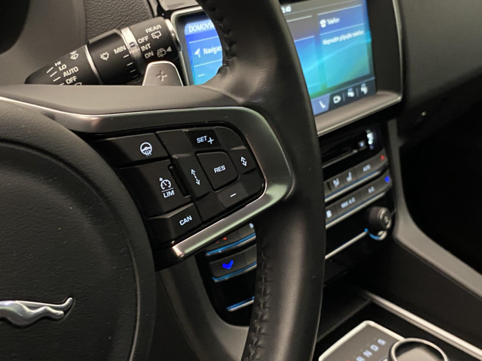 Jaguar F-Pace 30d S AWD AUT CZ REZERVACE 3.0 d