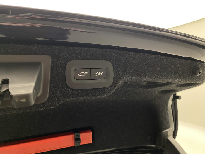 Volvo S90 T6 AWD INSCRIPTION AUT CZ