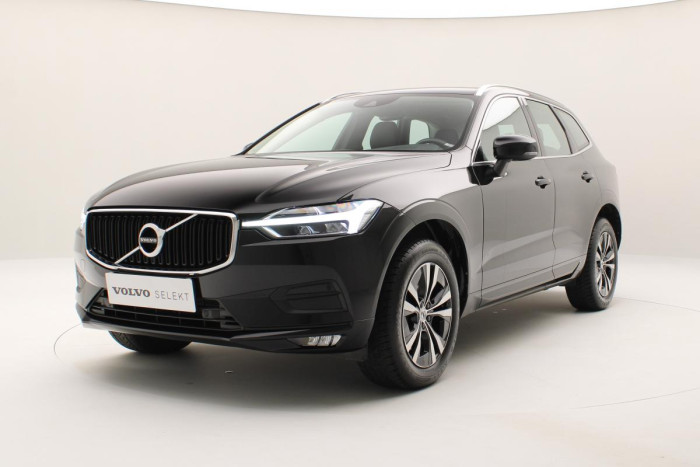 Volvo XC60 B4 AWD MOMENTUM AUT REZERVACE 2.0 Momentum