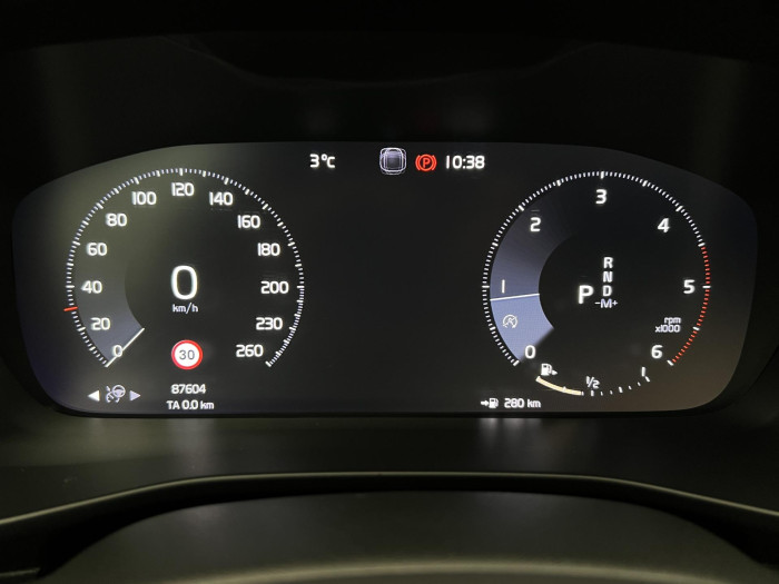 Volvo XC40 D3 MOMENTUM AUT 2.0 d Momentum