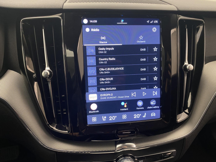 Volvo XC60 B5 AWD DARK PLUS AUT