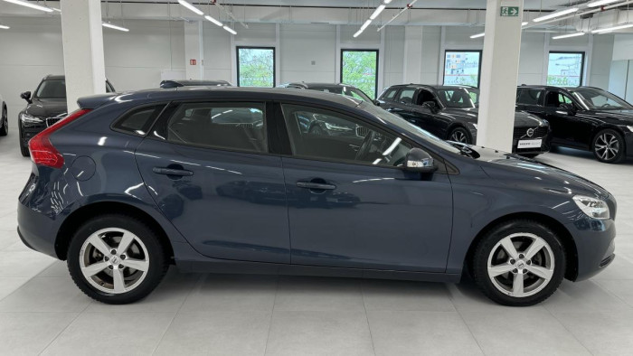 Volvo V40 D2 PANORAMA REZERVACE 2.0 d Panorama