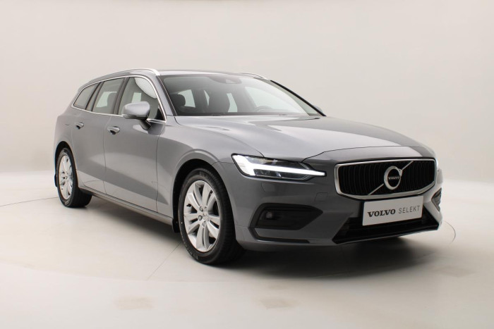 Volvo V60 B4 MOMENTUM AUT REZERVACE 2.0 Momentum