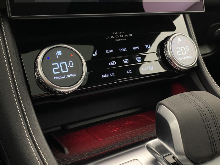 Jaguar F-Pace D300 R-DYNAMIC HSE AWD AUT 3.0 d Dynamic