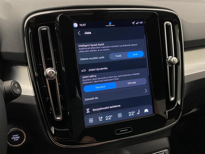 Volvo XC40 B3 AUT CORE