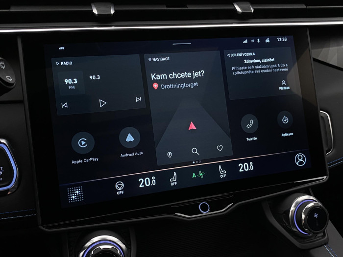 Lynk & Co 01 PHEV DCT AUT 1.maj REZERVACE