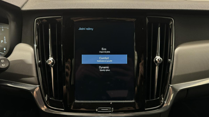 Volvo V90 B4 MOMENTUM PRO AUT 2.0 Momentum